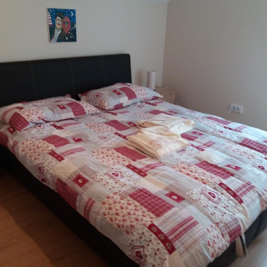 Vitas Kremna Esterno foto