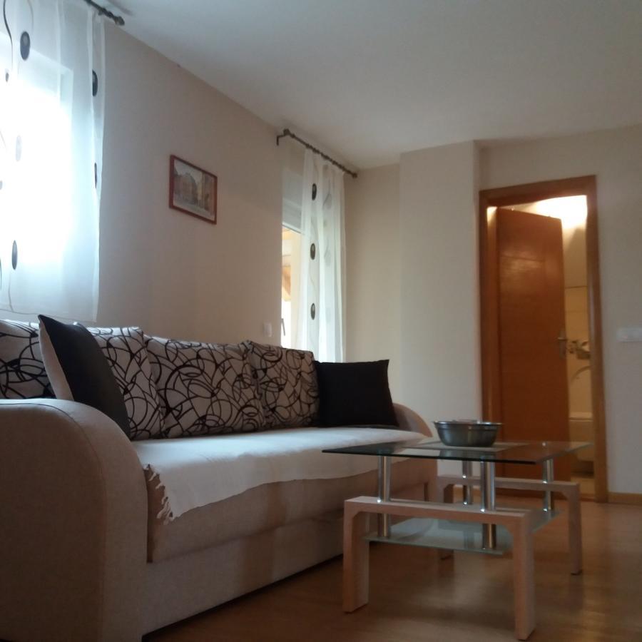Vitas Kremna Esterno foto